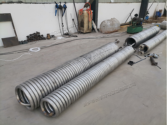 蒸汽二次提溫、電磁加熱、煤改電工程相關(guān)設(shè)備盤管