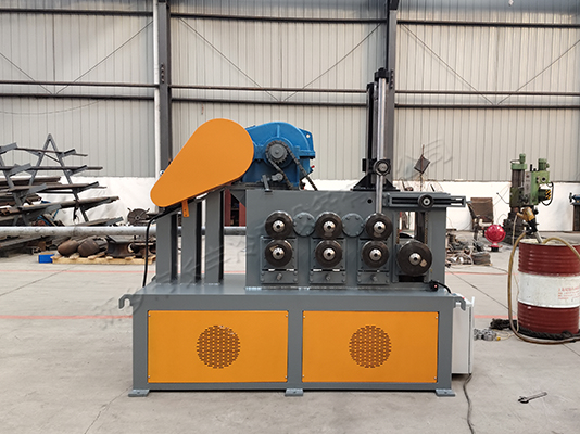 不銹鋼冷凝器螺旋盤(pán)管生產(chǎn)線